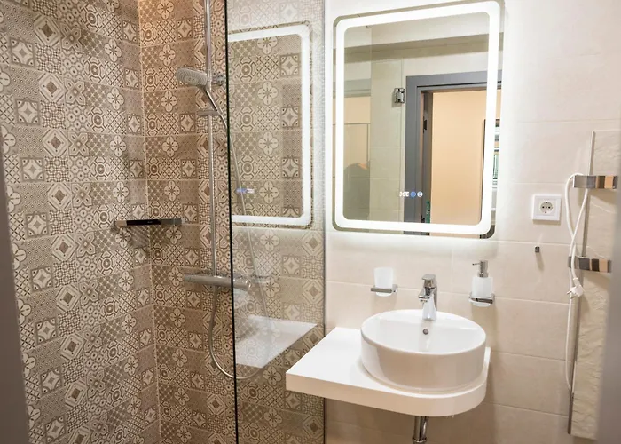 Arni Aparts * 韦林格勒