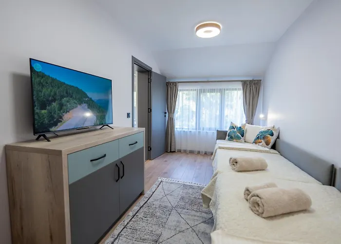 Arni Aparts 公寓 *